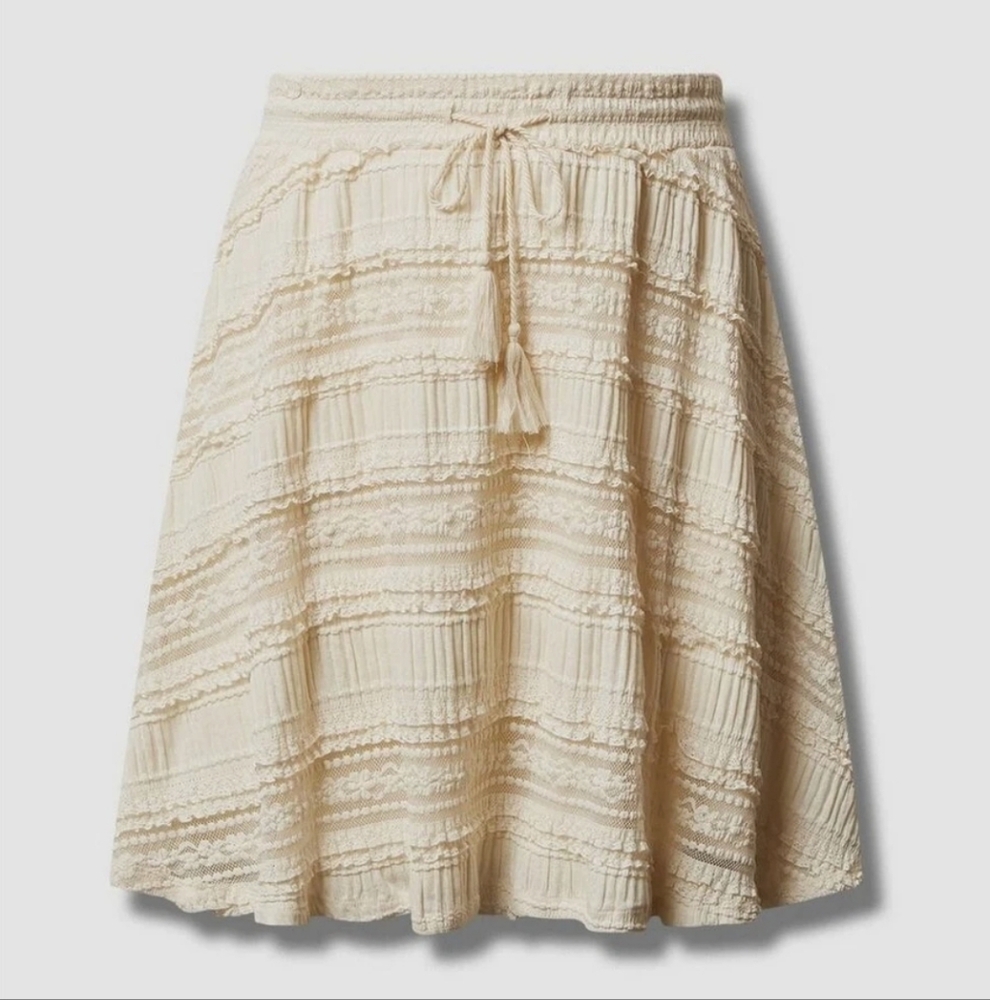 Torrid Laced Smock Waist Cream Boho Skirt.